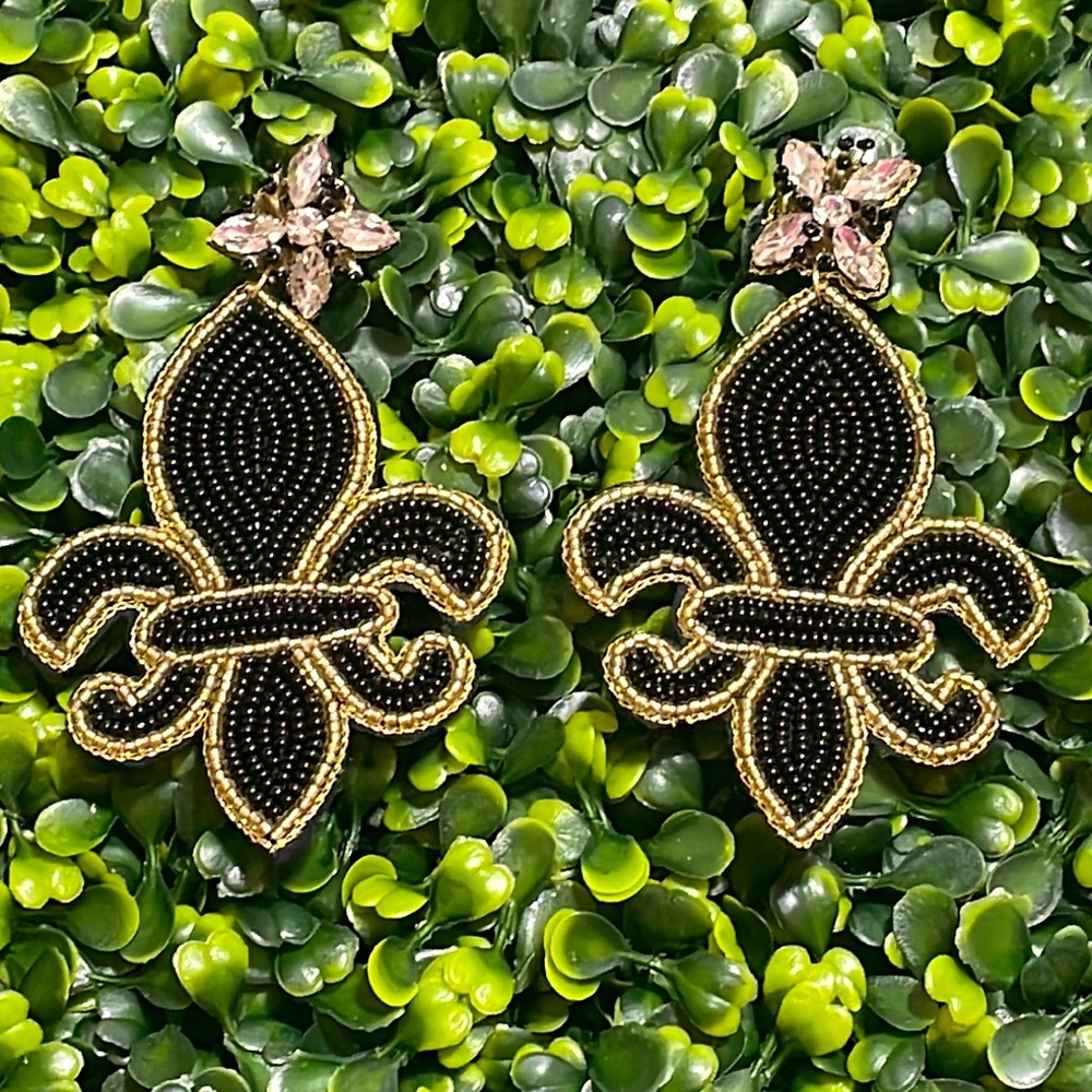 ⚜️❤️ Large Beaded Crystal Fleur de Lis Earrings New Orleans